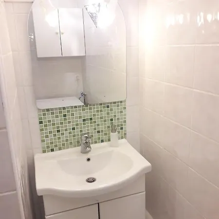 Studio Meuble Lägenhet